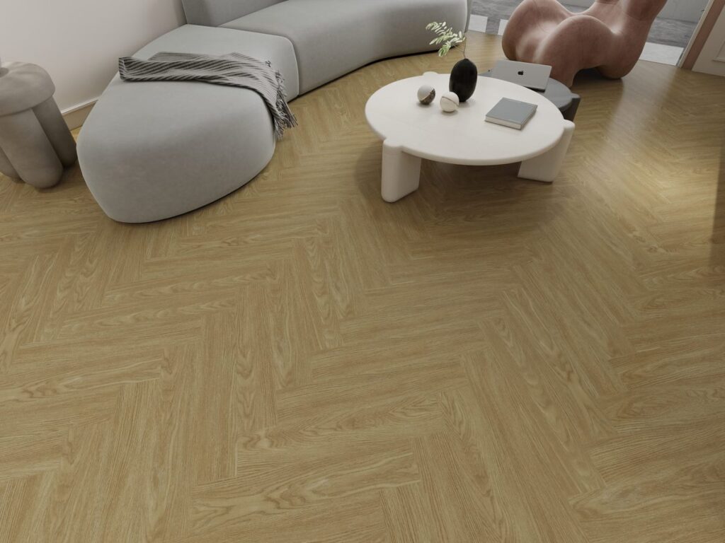Sol SPC bâton rompu chêne Straw effet bois 640×128 mm — carrelage HF Concept Lyon Saint-Priest
